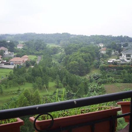 Green Wattana Hotel Sentul Богор Екстер'єр фото